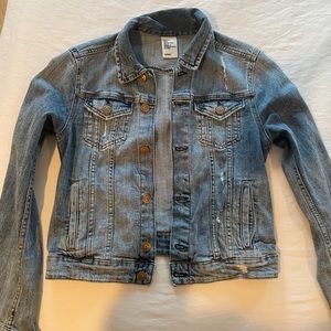 Distressed and cropped H&M denim jacket